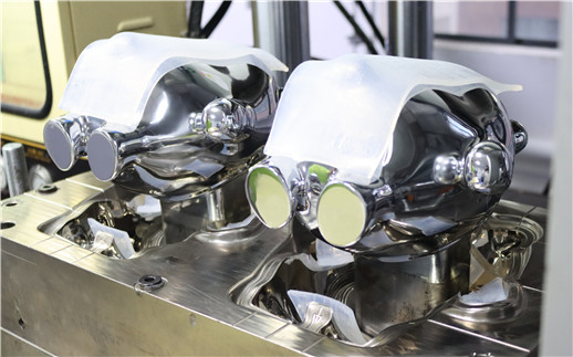 高（gāo）精度模具