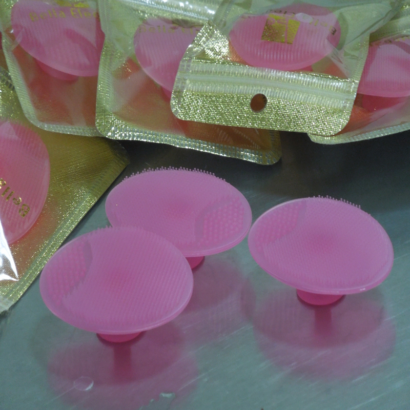 矽膠屬於橡膠的一種嗎