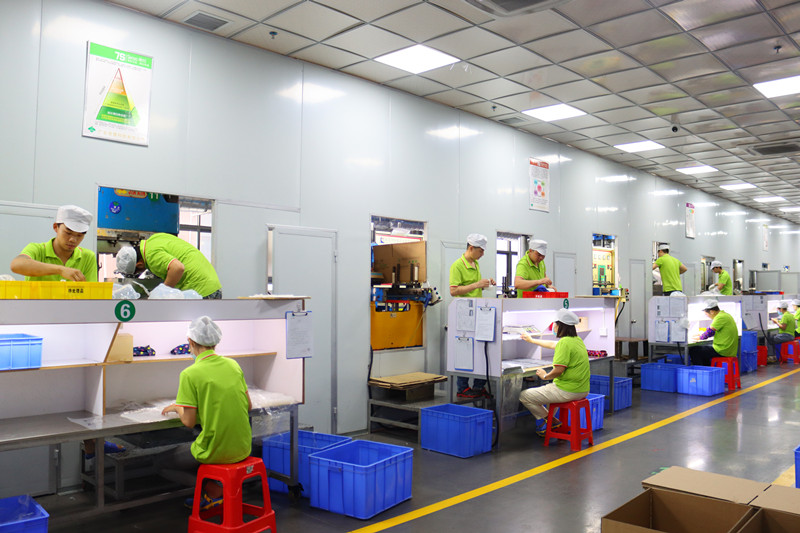 硫化（huà）成型車間