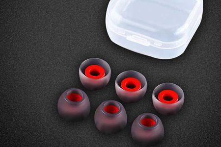 黑色入耳式(shì)耳機塞子(zǐ) 黑色入耳式耳機塞子